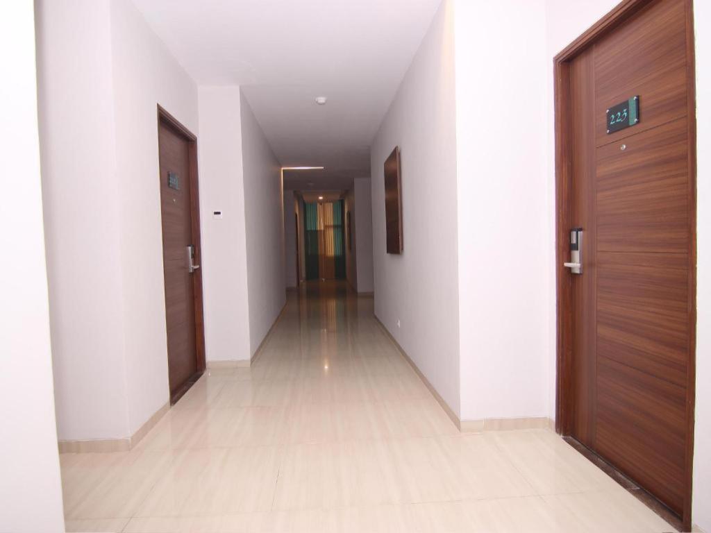 Grand Amira Hotel Solo, Azana Hotels Collection Extérieur photo