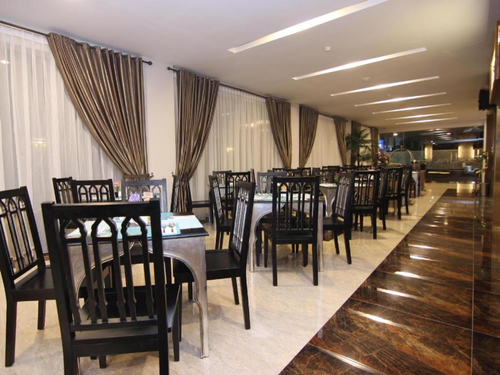 Grand Amira Hotel Solo, Azana Hotels Collection Extérieur photo