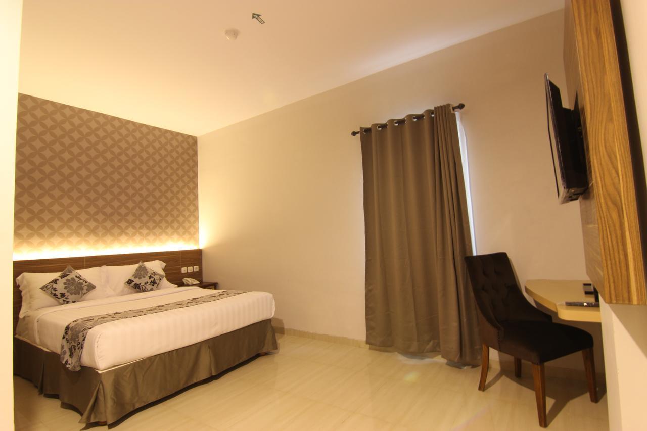Grand Amira Hotel Solo, Azana Hotels Collection Extérieur photo