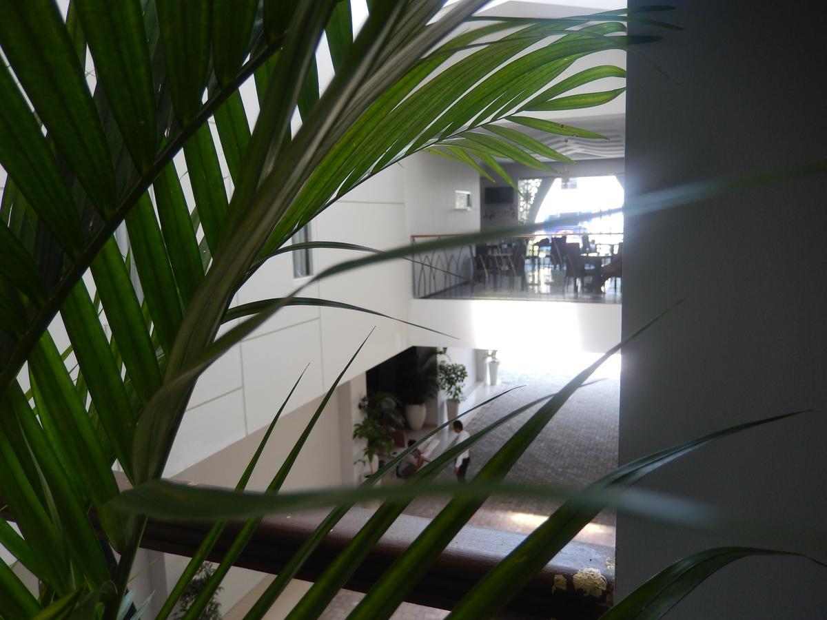 Grand Amira Hotel Solo, Azana Hotels Collection Extérieur photo